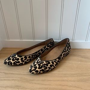 Vionic Leopard Flats, Size 7.5, & only worn once!!